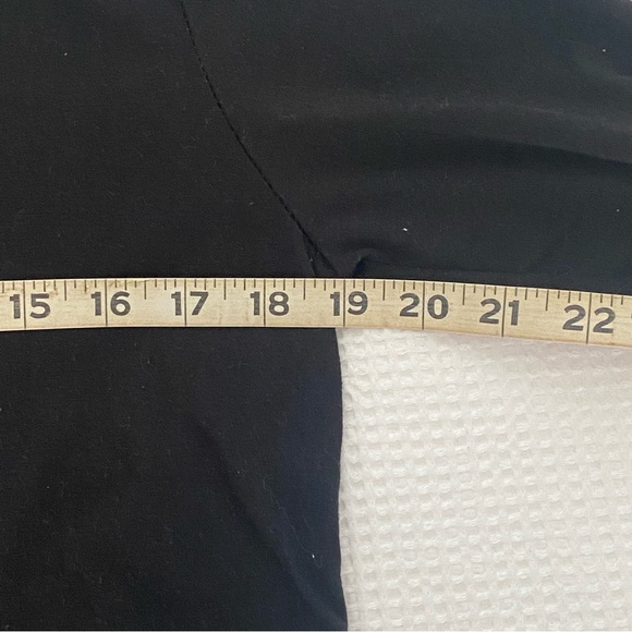 🟢 {3/$15} Harper’s Bazaar 3/4 Sleeve Tee - Picture 5 of 11